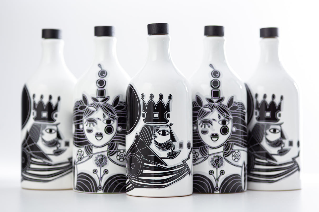 Antico Frantoio Muraglia, Italian Extra Virgin Olive Oil, The King Ceramic Jar Bottle 17 Fl.oz - International Loft