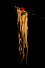 Load image into Gallery viewer, Felicetti MONOGRANO KAMUT Spaghetti 17.6 oz Package - International Loft
